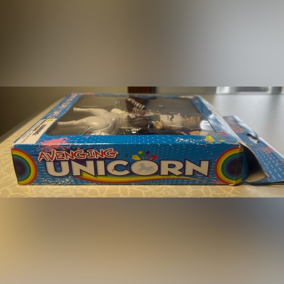 Accoutrements Universe | Archie McPhee, Avenging Unicorn action figures - Picture 10 of 16